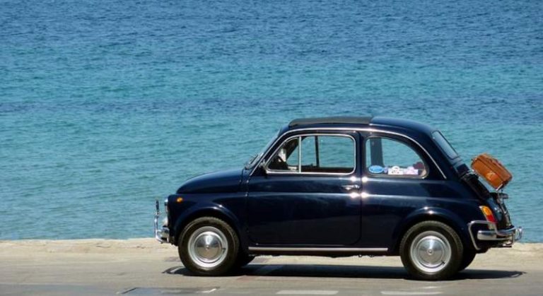Come assicurazione una fiat 500 d’epoca