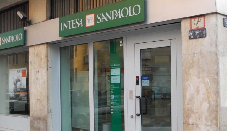 Prestiti Intesa Sanpaolo: ecco le migliori proposte, come ottenerli e tempistiche di erogazione