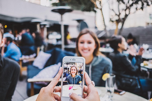 Le migliori AI per modificare fotografie nel 2026: guida completa ai migliori strumenti