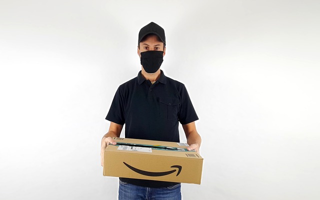 Come creare immagini AI per Amazon, Etsy, Shopify e WooCommerce: guida completa 2026